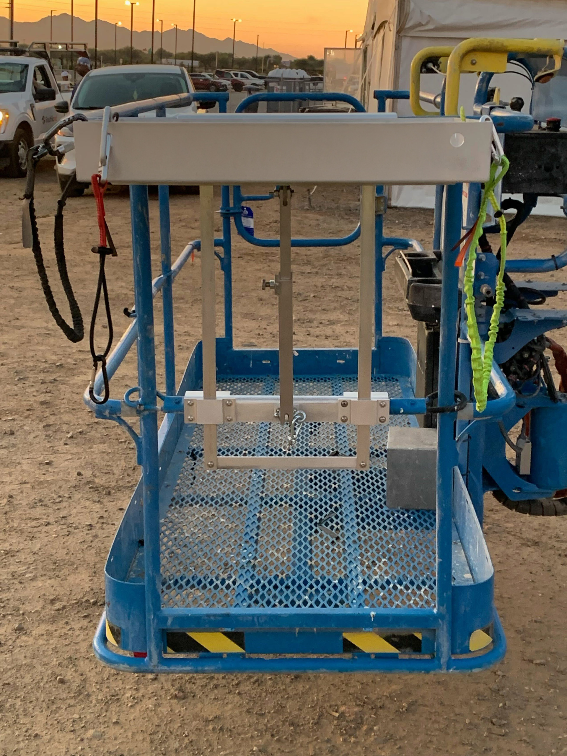 Kustom Kreations 2 LLC Platform Worktray Sample