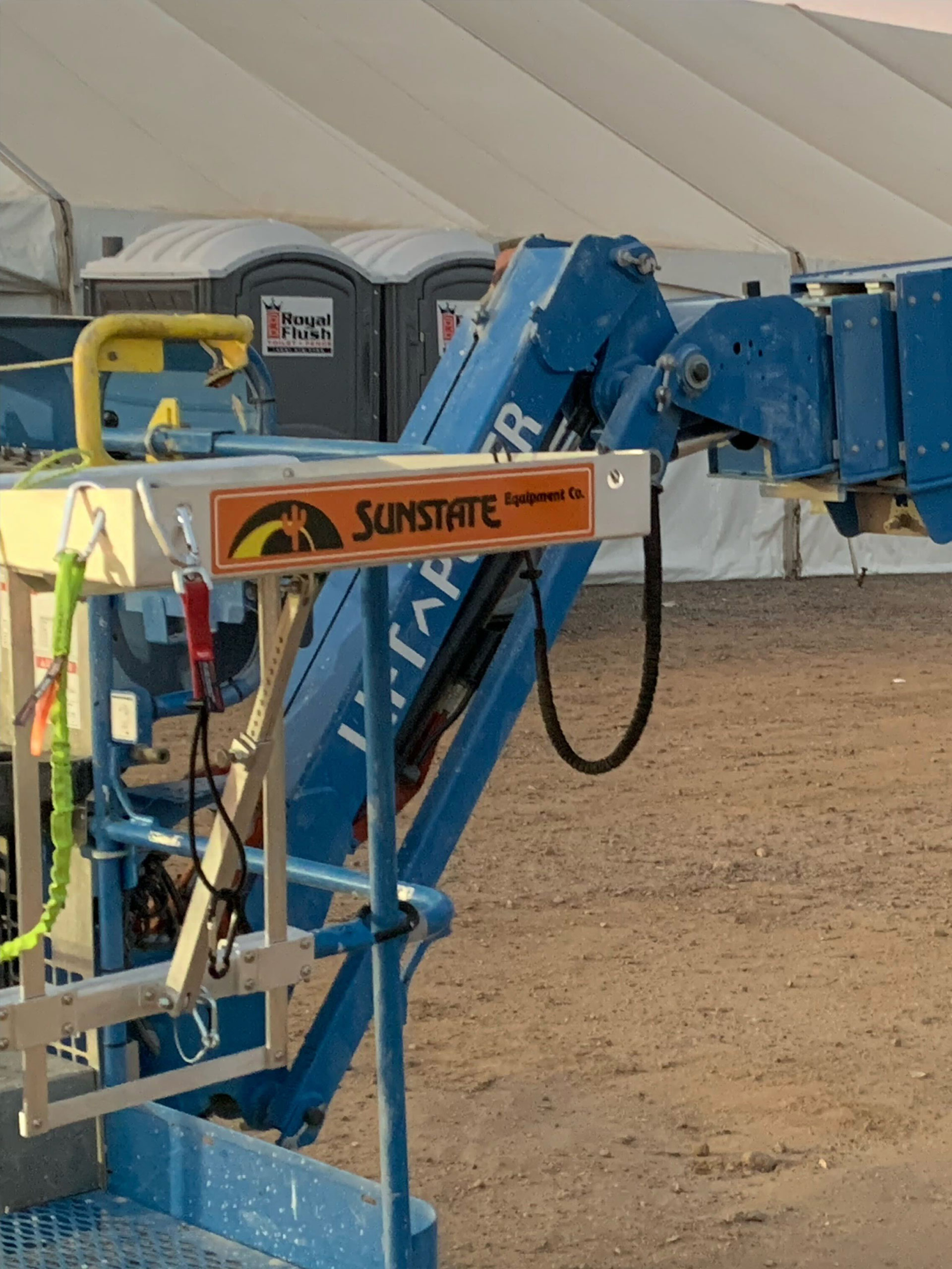 Kustom Kreations 2 LLC Platform Worktray Sample